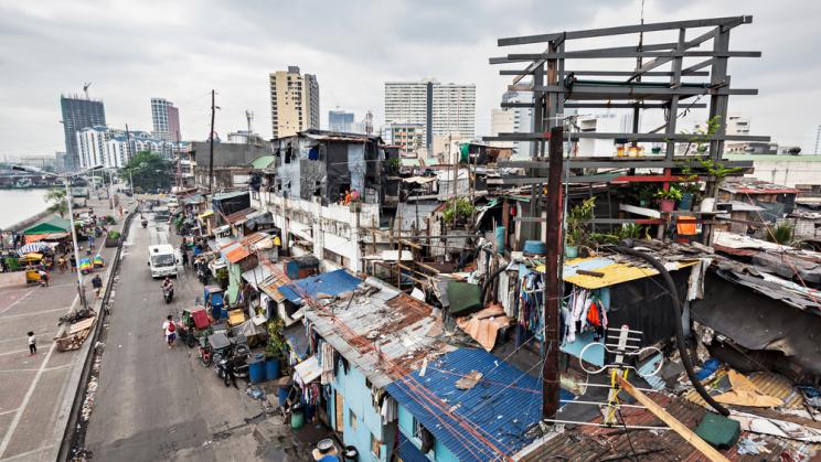 Slums and high-rise buildings in Manila, Philippines