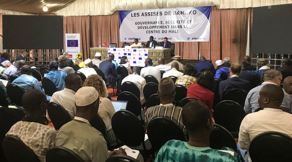 Central Mali in focus as SIPRI and partners convene forum in Bamako