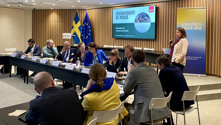 SIPRI research being presented during an informal discussion on Climate and Security in the Middle East and North Africa. The event was organised by SIPRI and the Swedish Permanent Representation to the EU.